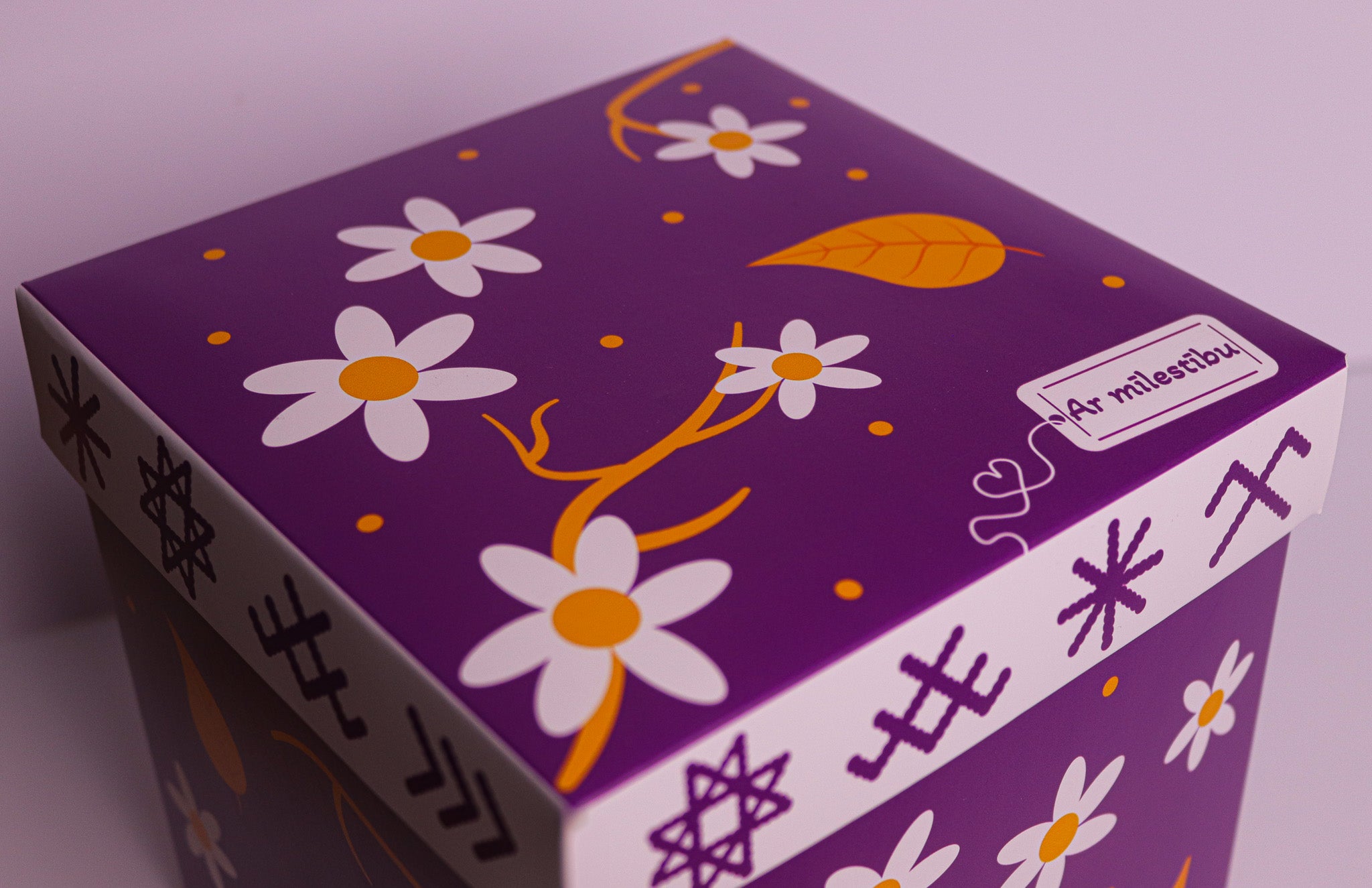 CUBIC GIFR BOX "pavasaris"